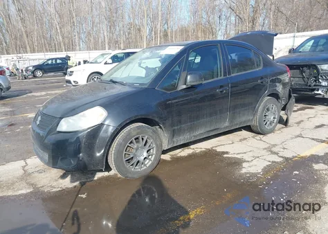 2013 Suzuki Sx4 Le/Le Popular z USA, uszkodzony, nr VIN JS2YC5A30D6101516